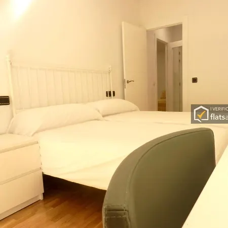 Plaza Mayor Coliseum B Apartment *